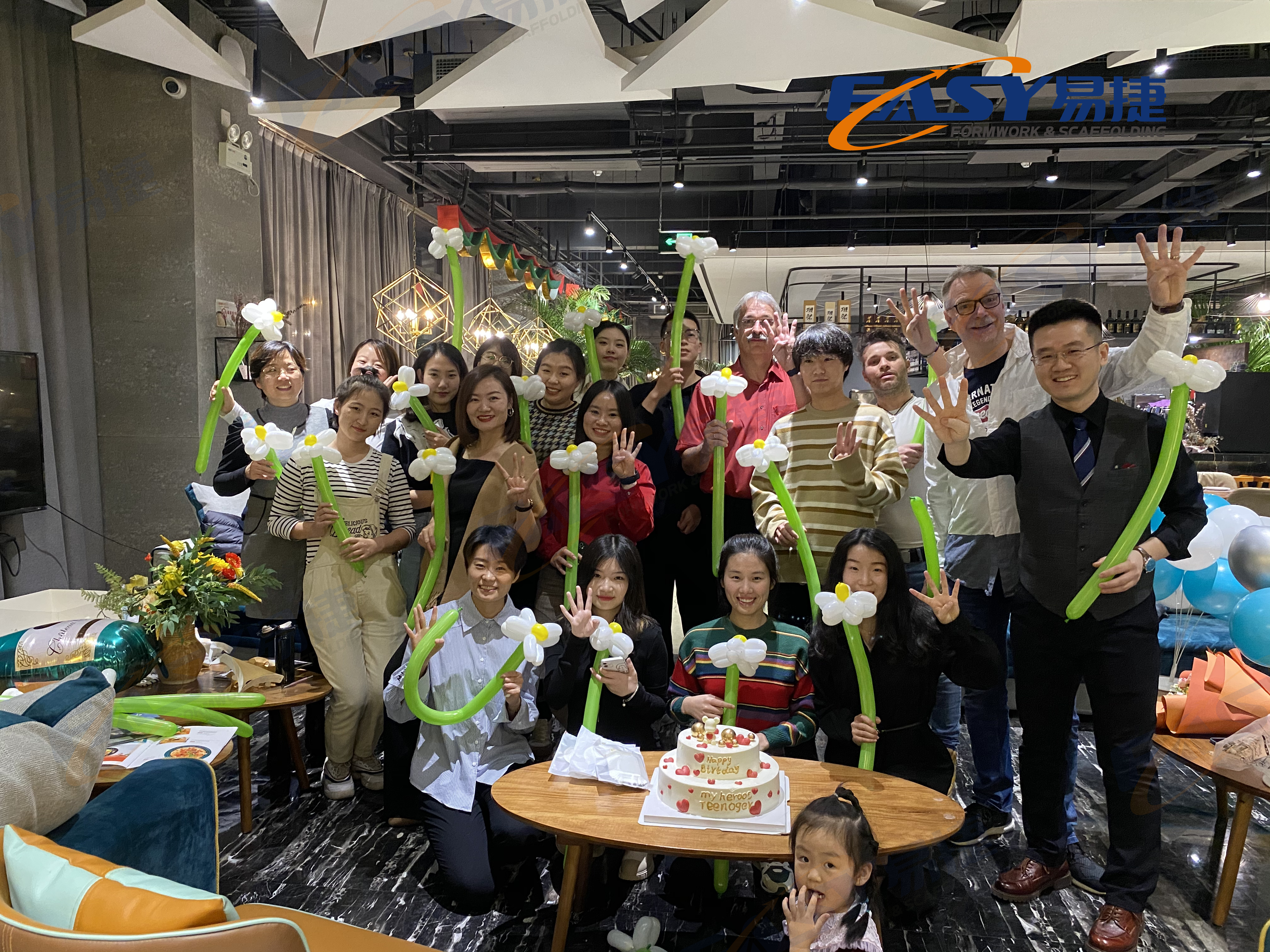 3. Celebraci&oacute;n del aniversario del andamio f&aacute;cil de Tianjin (1)